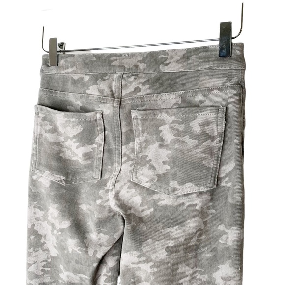 Spanx Grey Camo Ankle Skinny Jeggings Jeans Stretch Size Small - Picture 11 of 15